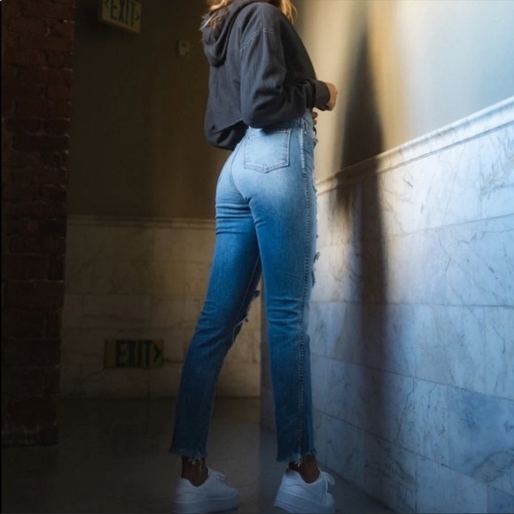 Revice Uptown High Rise Distressed Jeans Size 25 - Picture 3 of 10